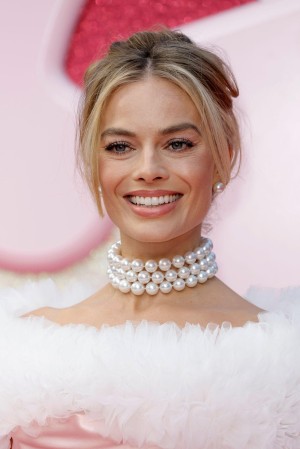 Margot Robbie Photo #31