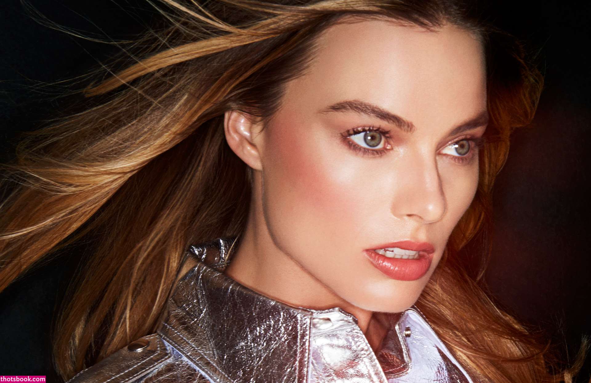 Margot Robbie Photo #58