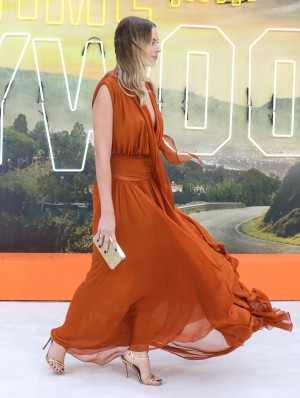 Margot Robbie Photo #67