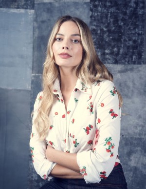 Margot Robbie Photo #77
