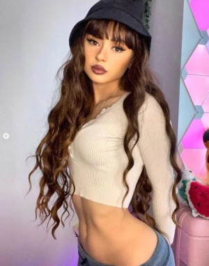 Angelmelly Photo #35