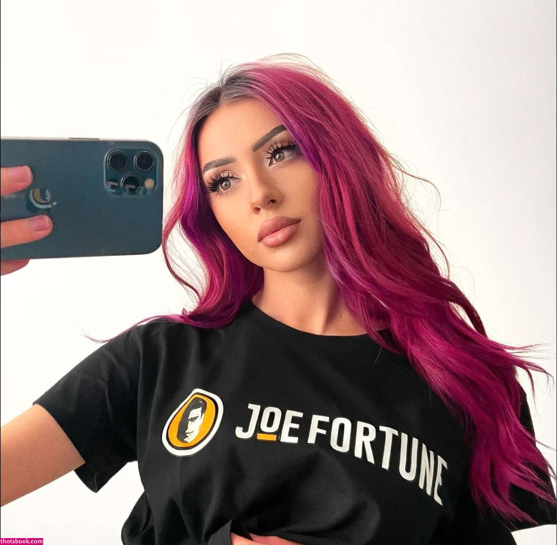 Angelmelly Photo #46