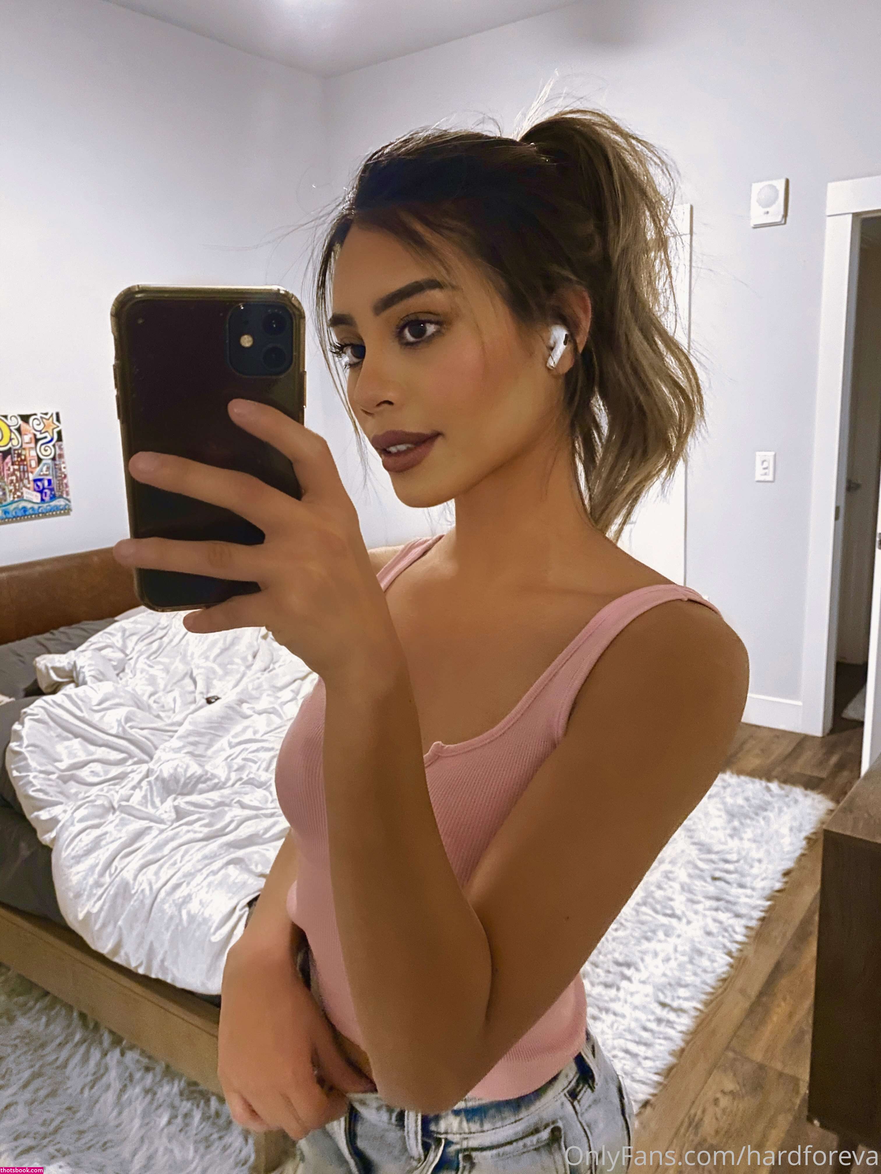 Hardforeva Photo #28