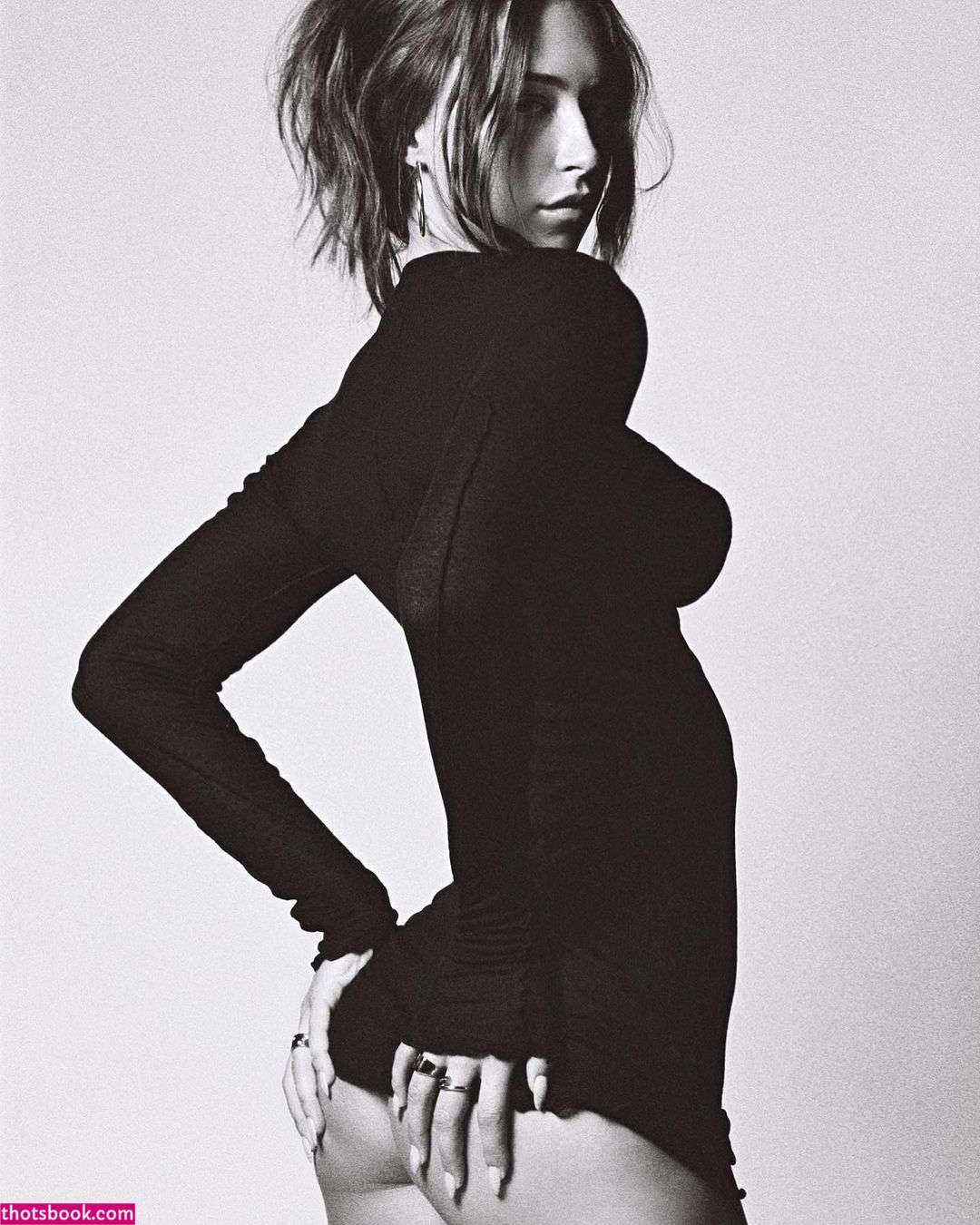 Elsie Hewitt Photo #57