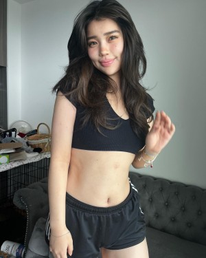 Hannahkae27 Photo #3