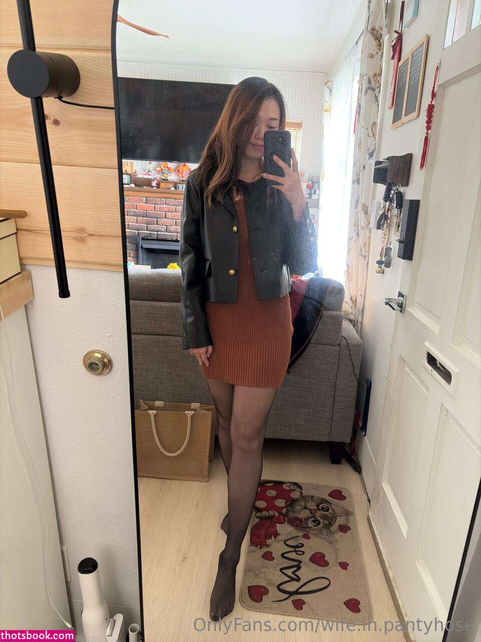 Wife In Pantyhose Photo #126