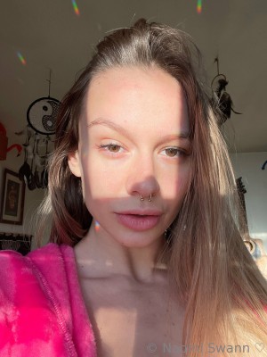 Naomi Swann Photo #61