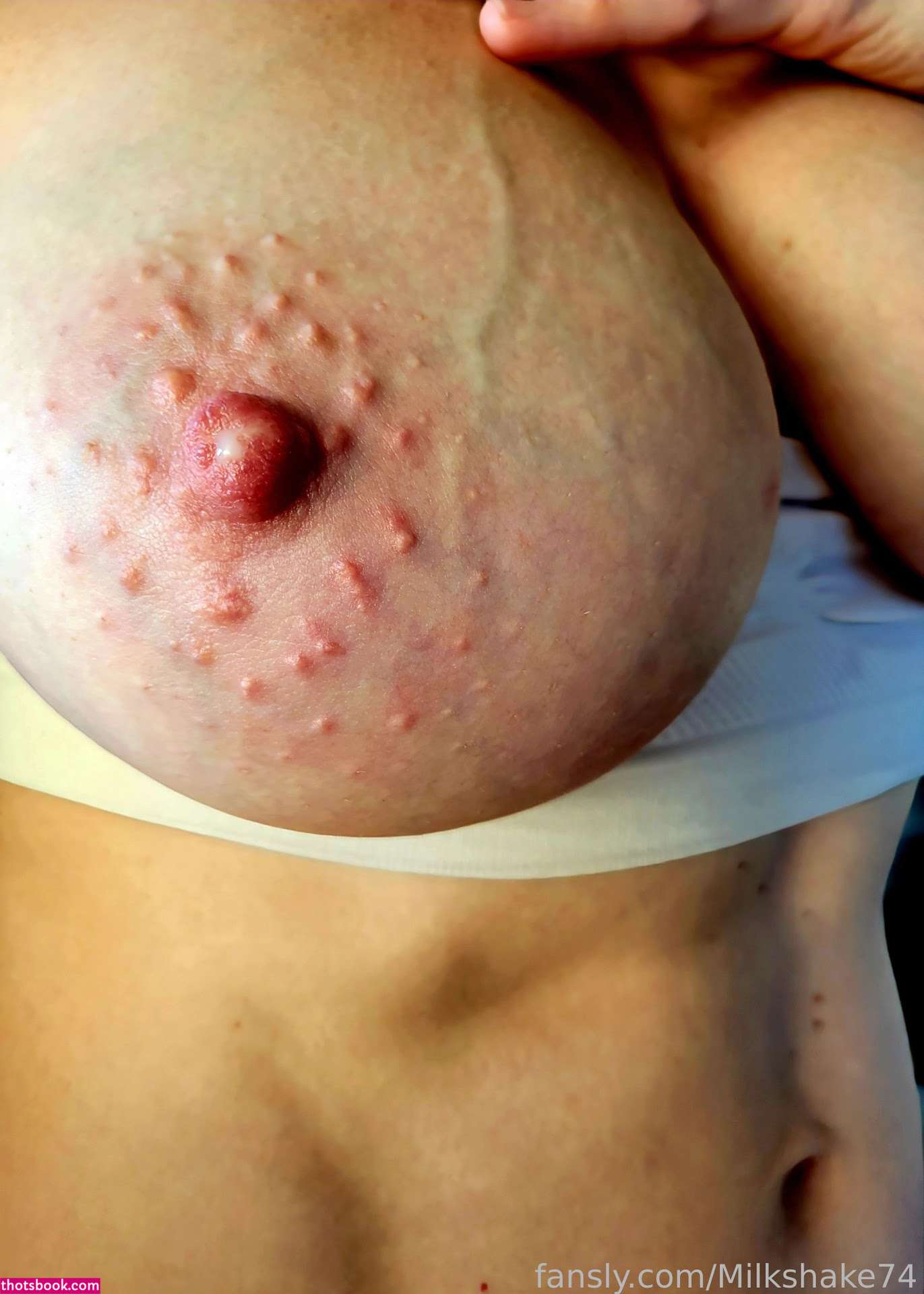 Simonnettamilk Photo #17