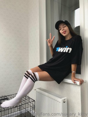 Sugary Kitty Photo #21