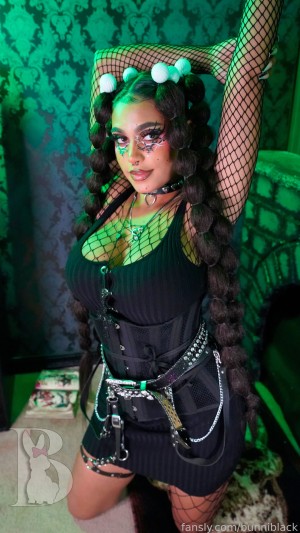 Bunni Black Photo #541