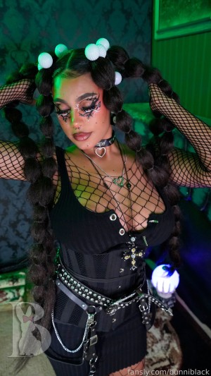 Bunni Black Photo #562