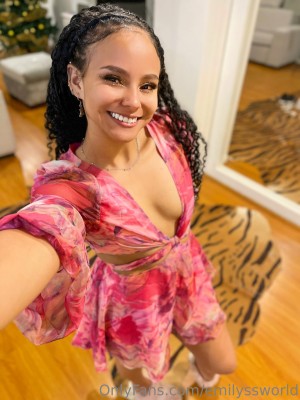 Emilyssworld Photo #41