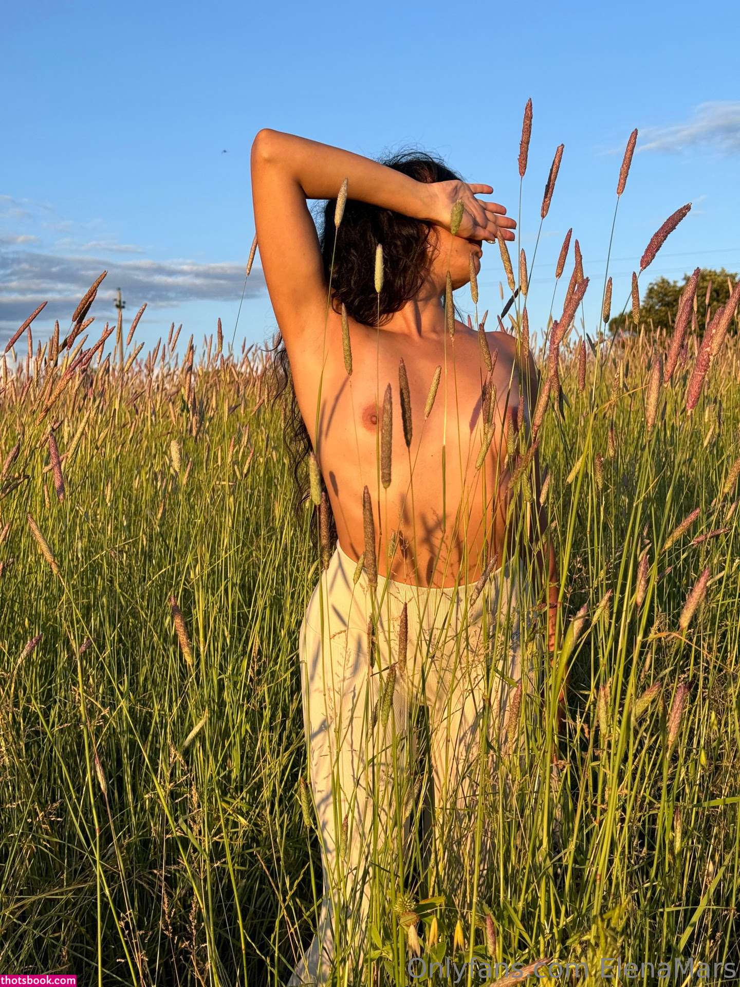 elenamarsofficial Photo #194