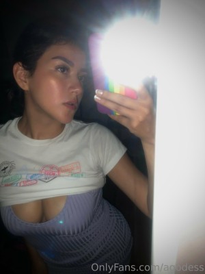 Yazmin Cabrera Photo #9