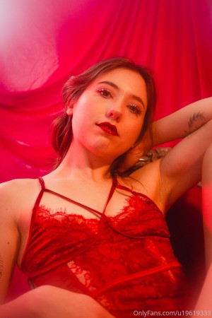 lovecharlaine Post #7