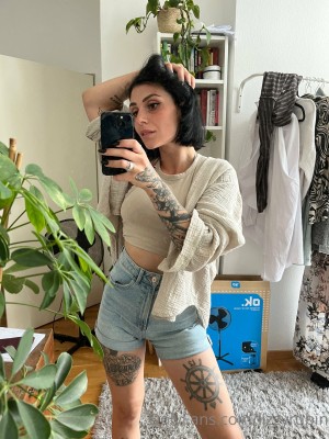 Lizzyrubin Photo #31