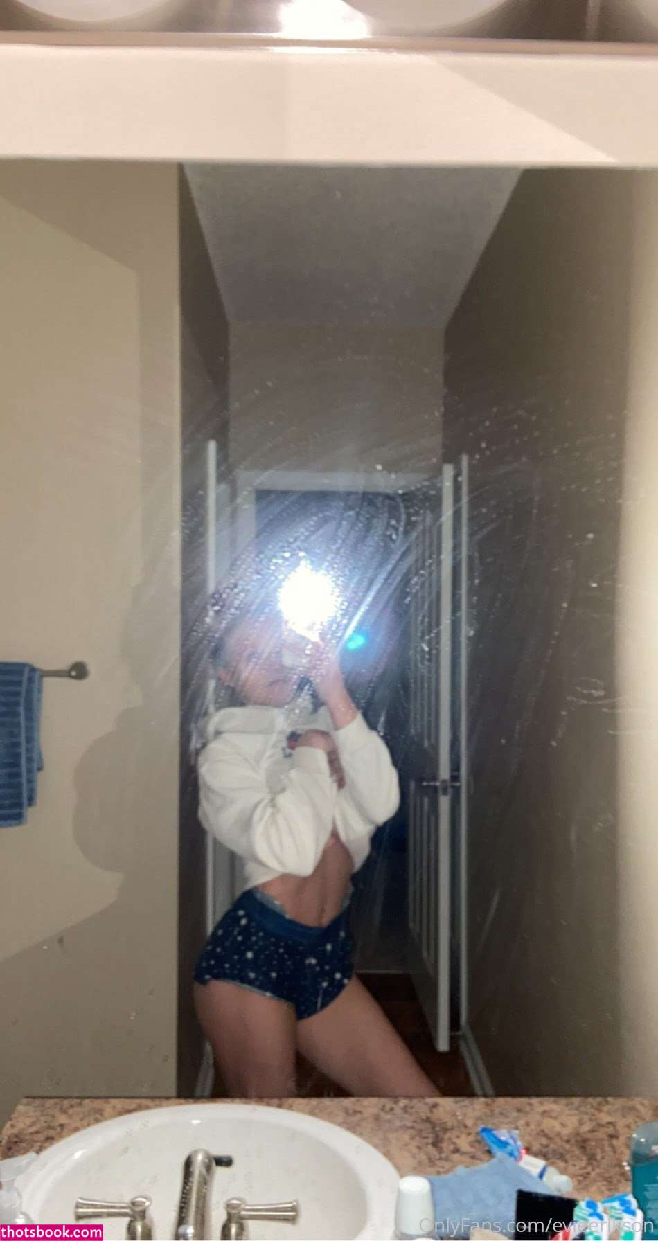 Evie Erikson Photo #10