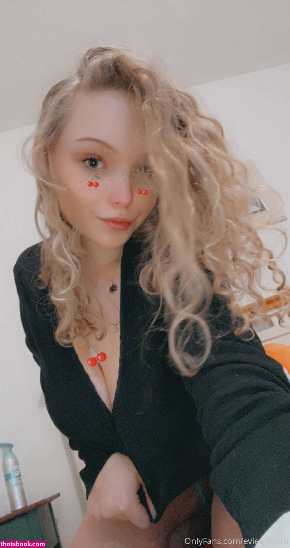 Evie Erikson Photo #47