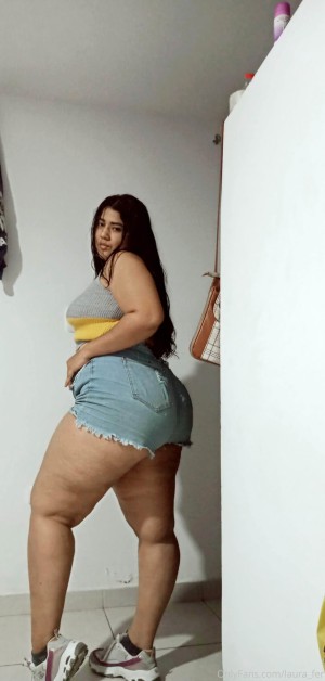 Laura Bernal Photo #39