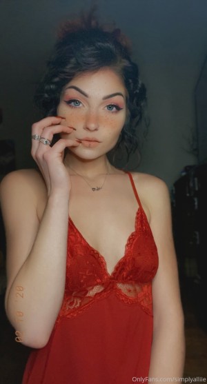 simplyalliie Photo #20