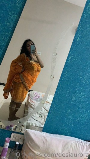 Desiaurora Photo #105