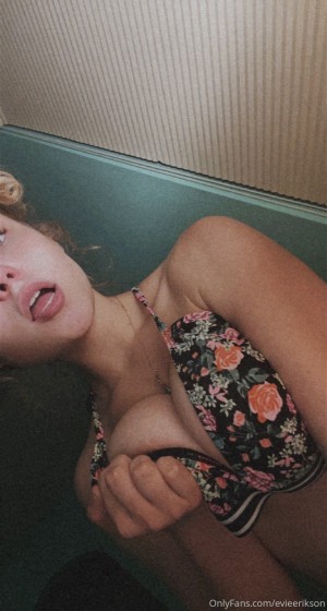 Evie Erikson Photo #103