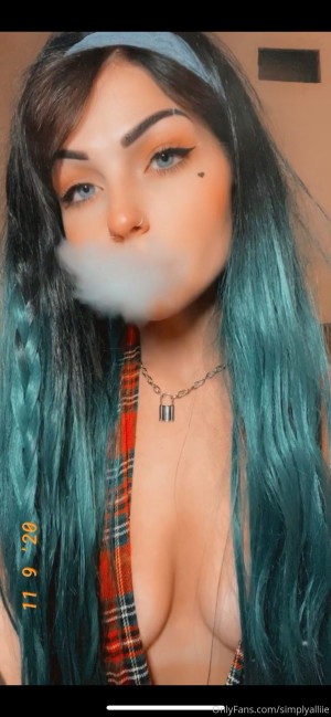 simplyalliie Photo #54