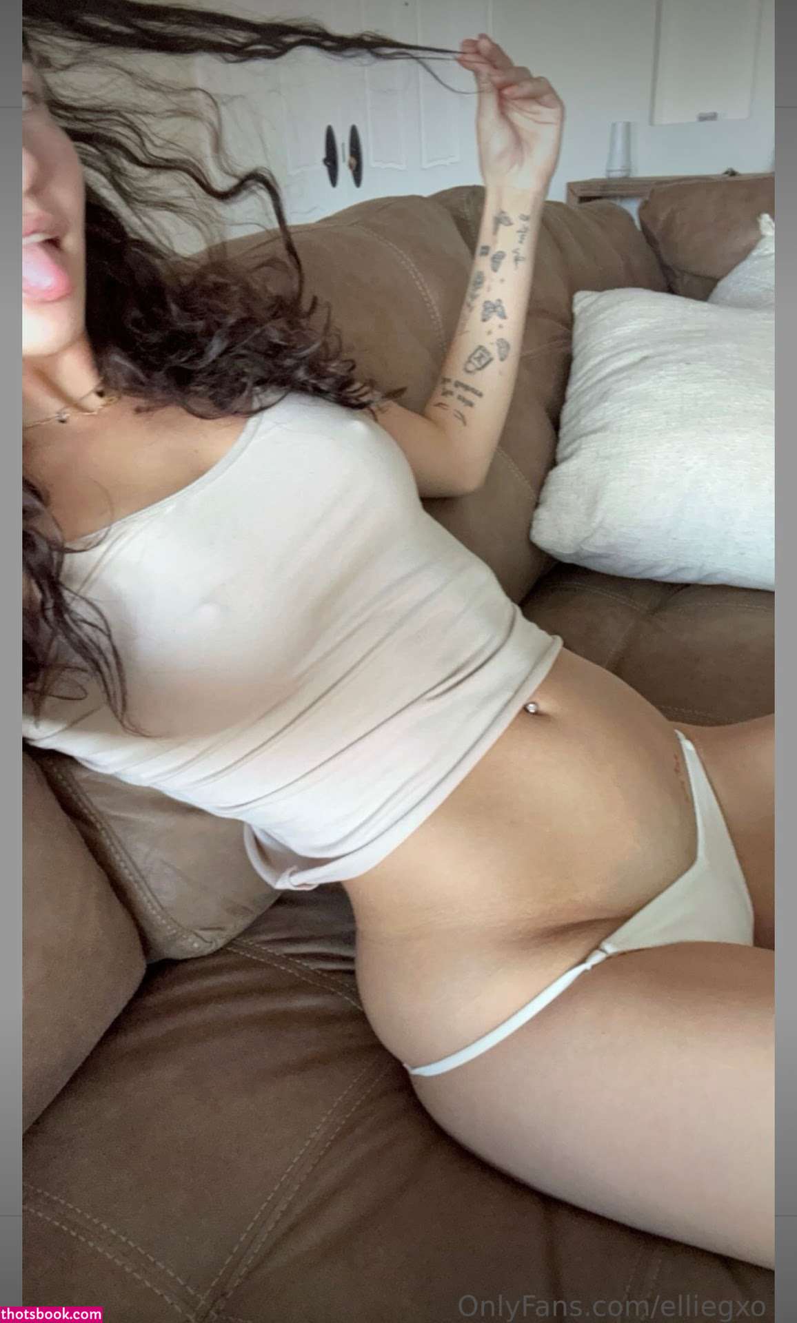 Ellie Vandeel Photo #100