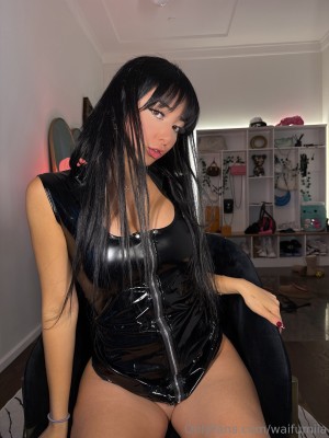 Izzybunnies Photo #1345