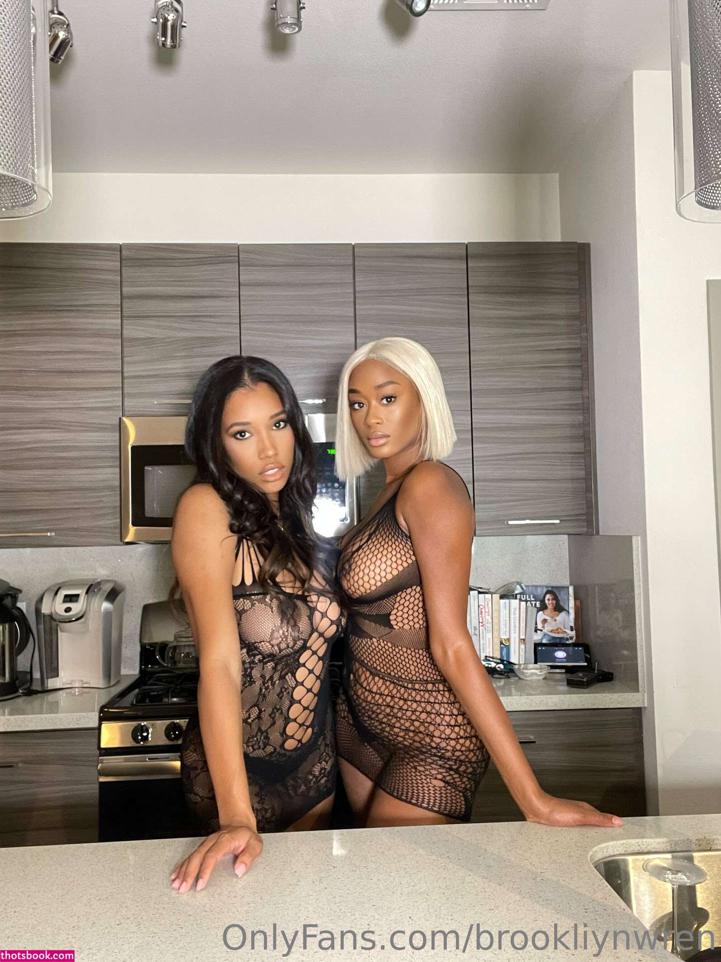 Brookliyn Wren Photo #79