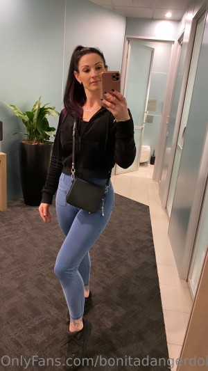 bonitadangerdoll Photo #18