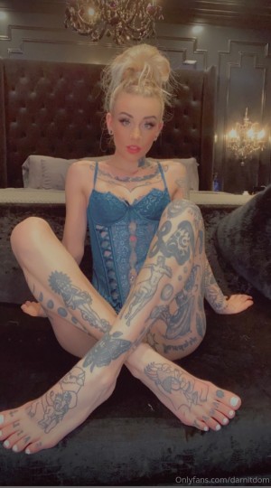 Darnit Domi Photo #79