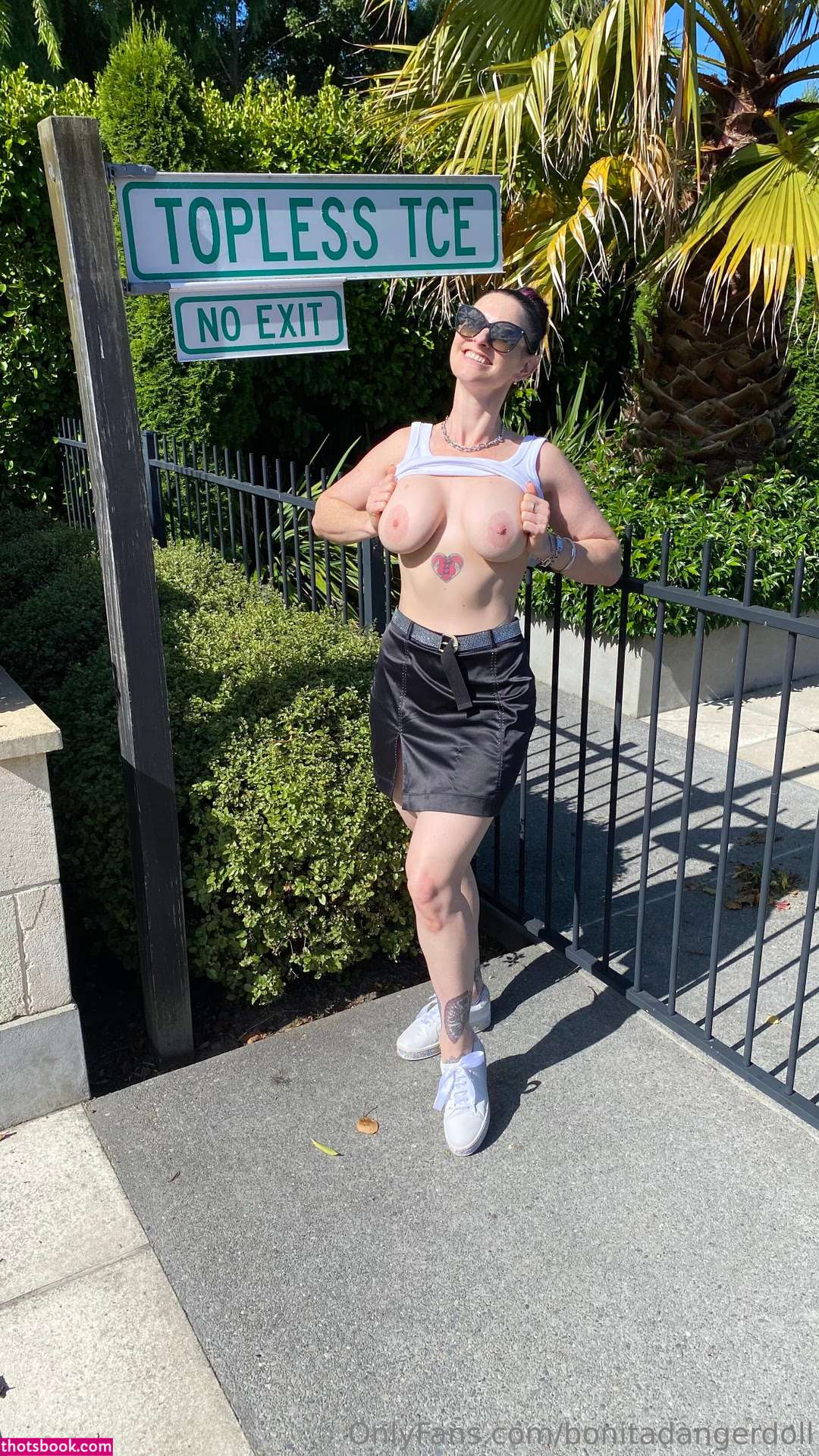 bonitadangerdoll Photo #172