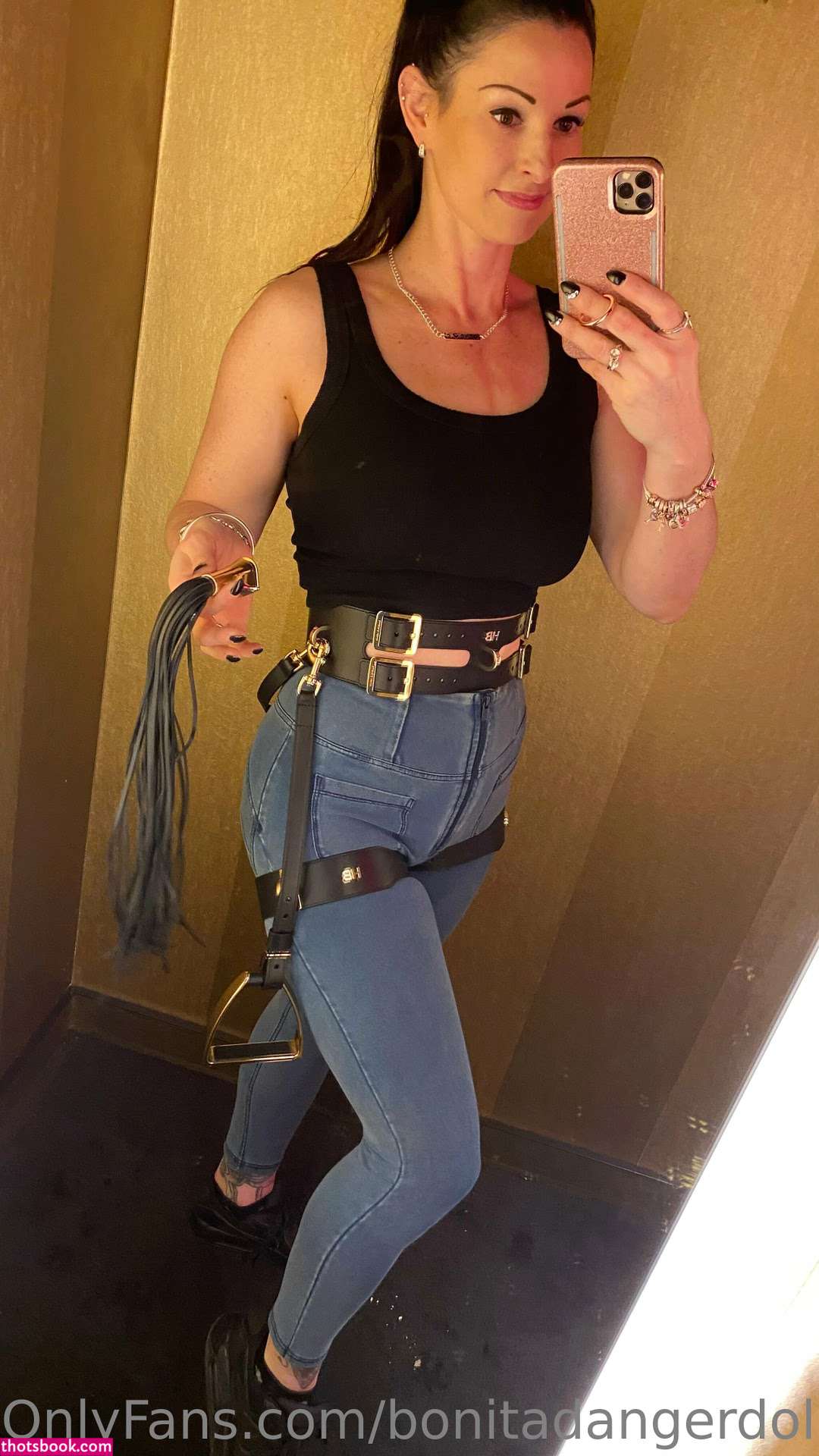 bonitadangerdoll Photo #196
