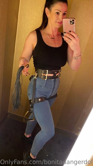 bonitadangerdoll Photo #196