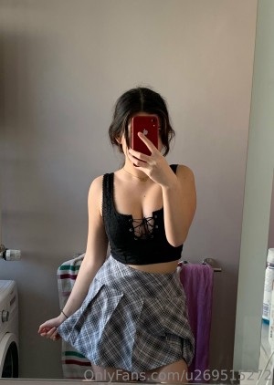 Chloe Faye Photo #28