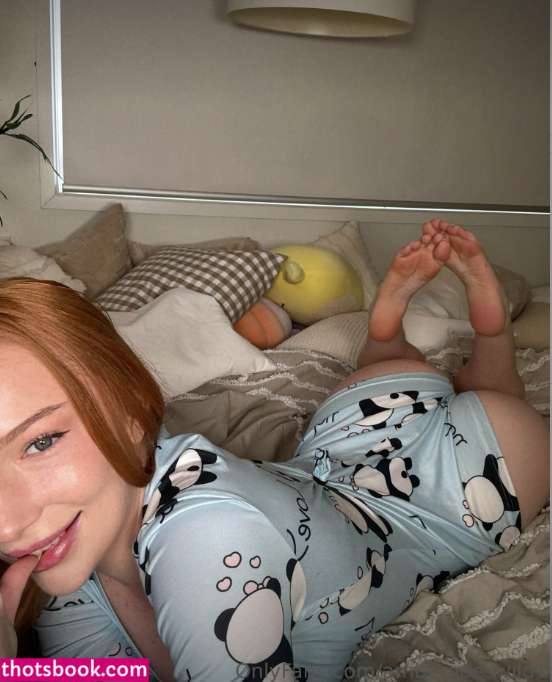 Ambergoeswildvip Photo #21