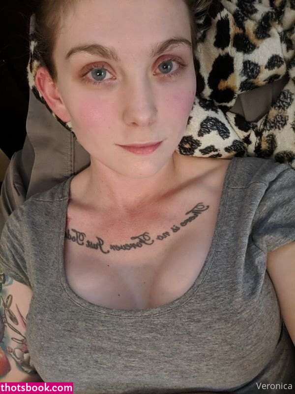 Veronica Marzzz Photo #6