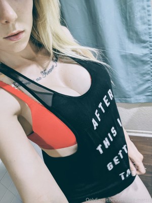 Veronica Marzzz Photo #3