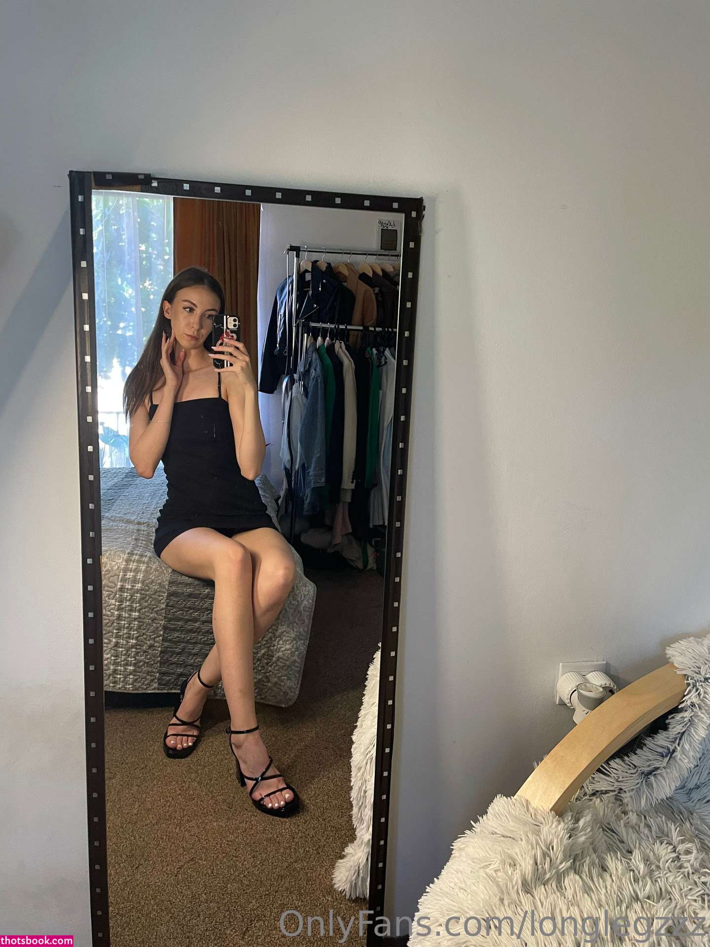 Longlegzzz Photo #85