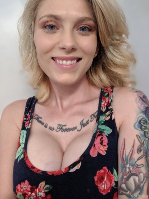 Veronica Marzzz Photo #137