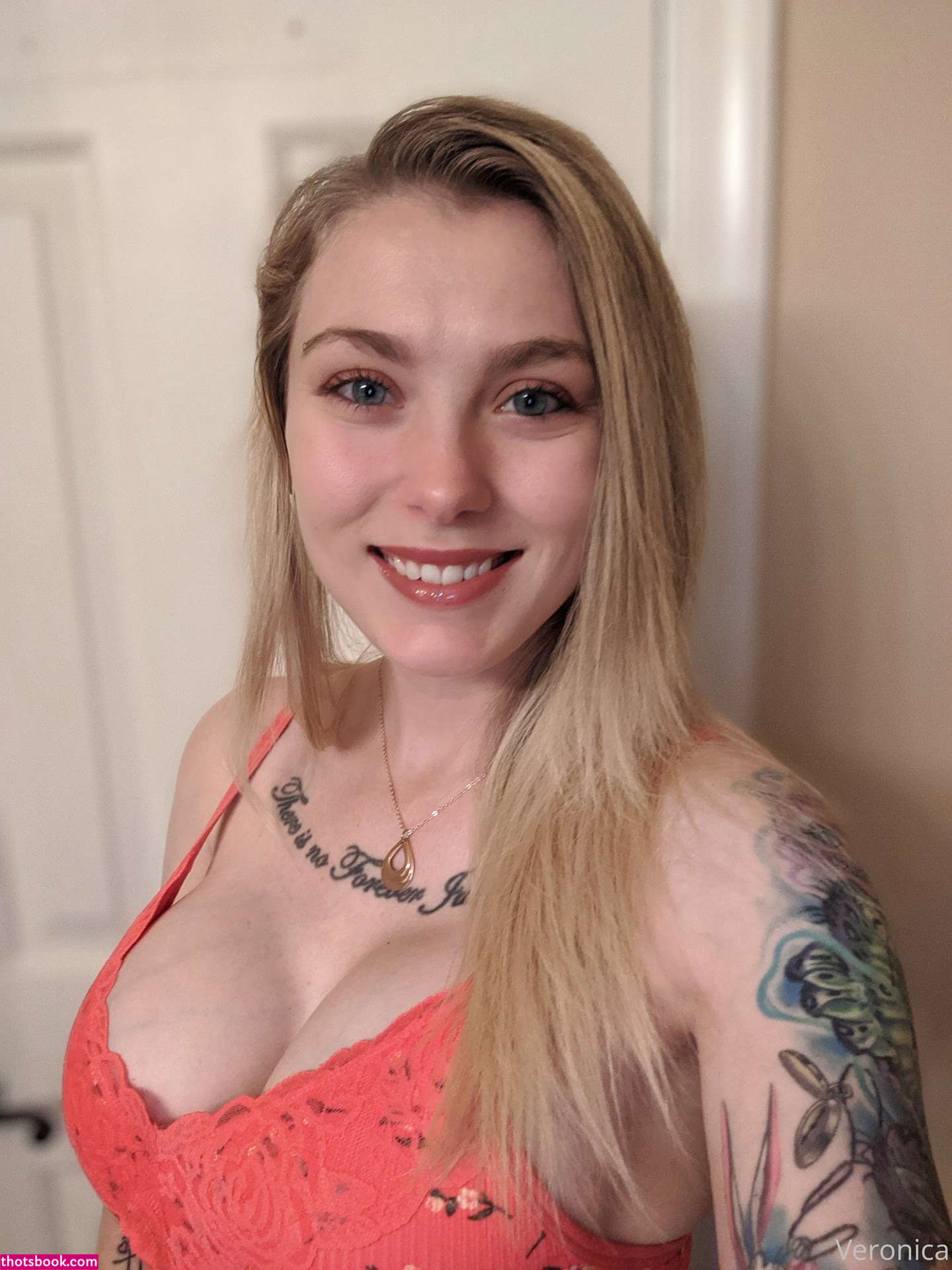 Veronica Marzzz Photo #220