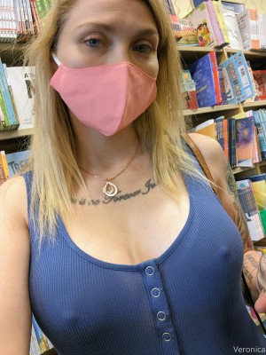 Veronica Marzzz Photo #201