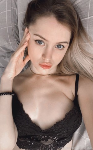 Julia Jauyers Photo #65