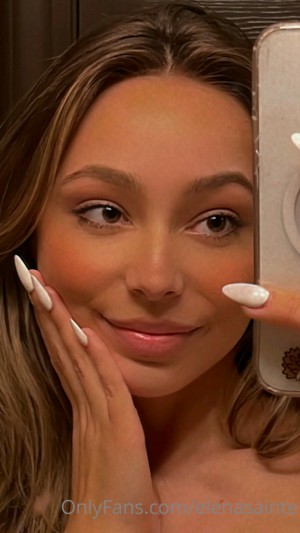 elenasainte Photo #16