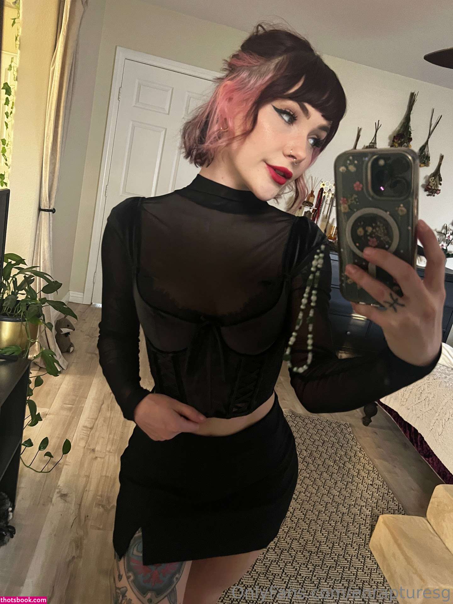 enrapturesg Photo #115