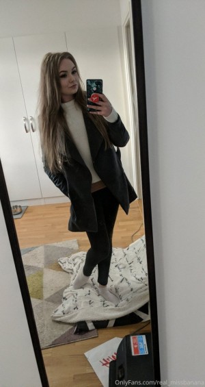 Miss Banana Photo #59