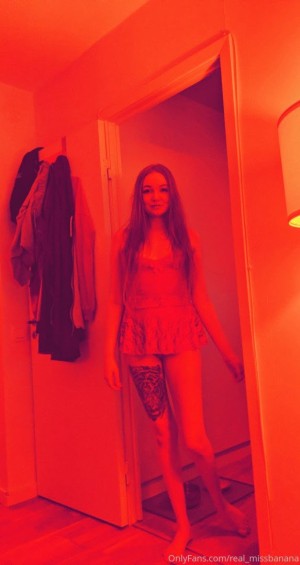 Miss Banana Photo #70