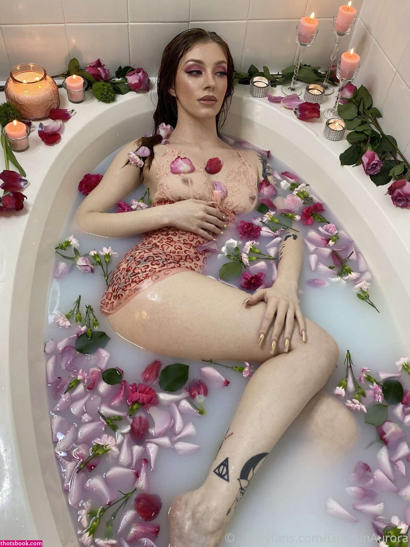 Graysin Aurora Photo #31