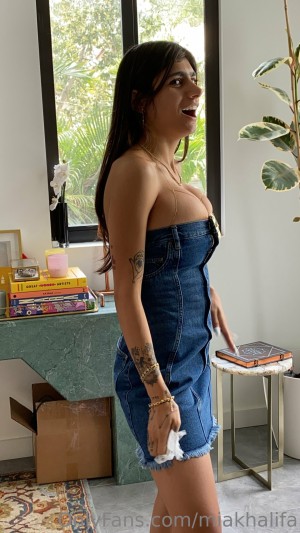 Mia Khalifa Photo #827